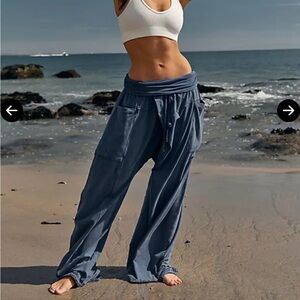 Free people movement, hot shots sports pants in blue size XS